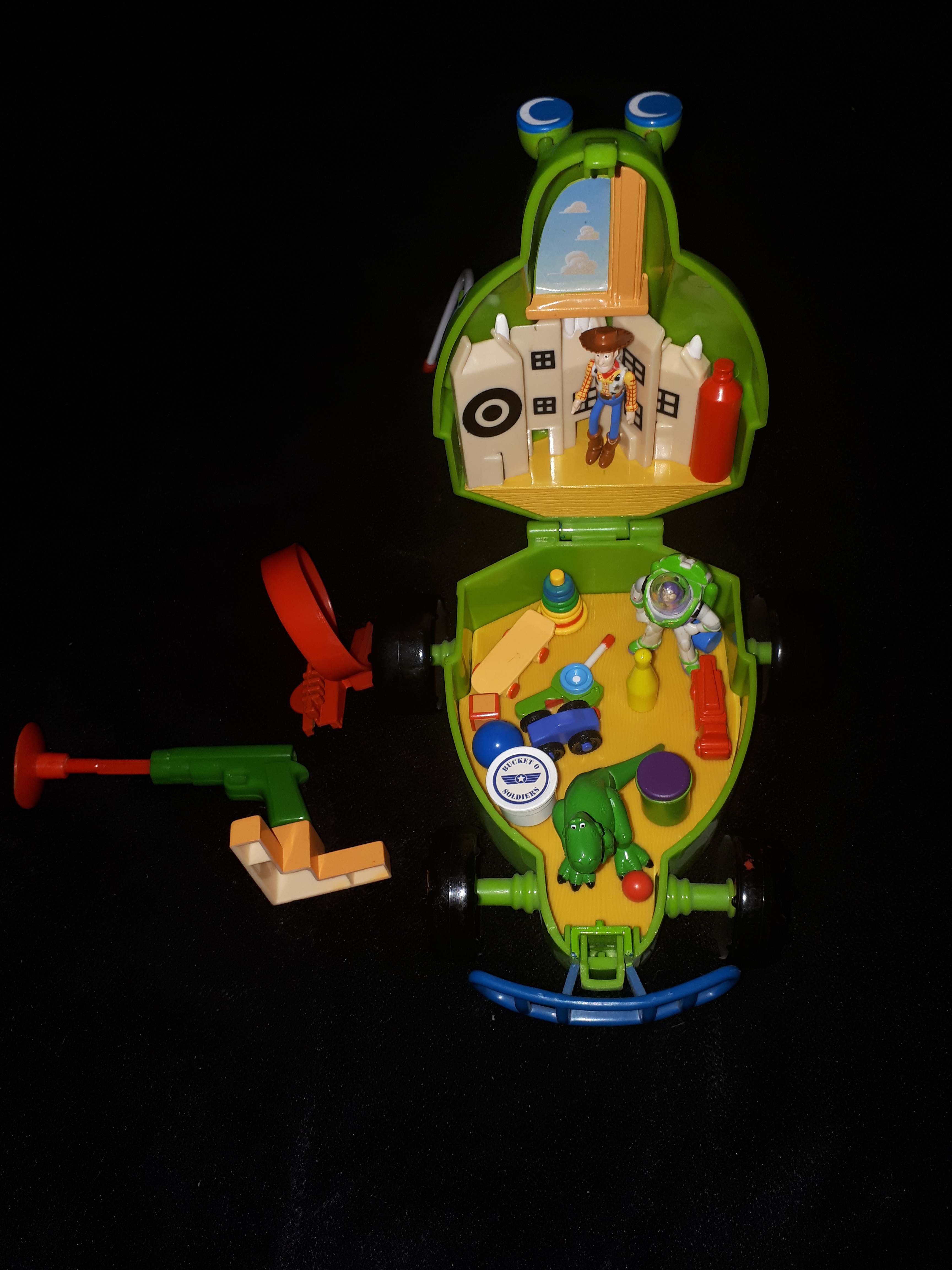 トイストーリー2./ミクロムービーズ「アンディーズローミングルーム」 マテル社 TOY STORY2/トイストーリー2・マテル・MICRO MOVERS/ミクロムービーズ
